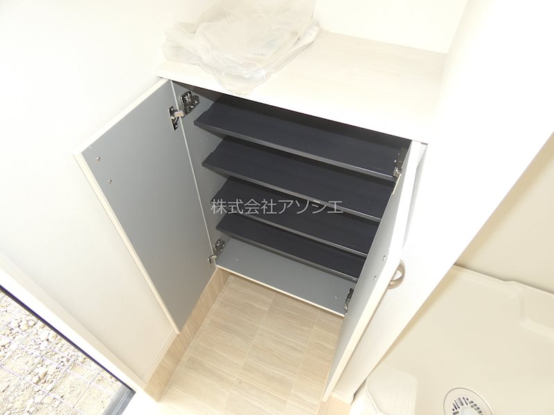 カルベローナ 収納