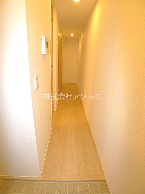 ゼルコバⅡ 玄関