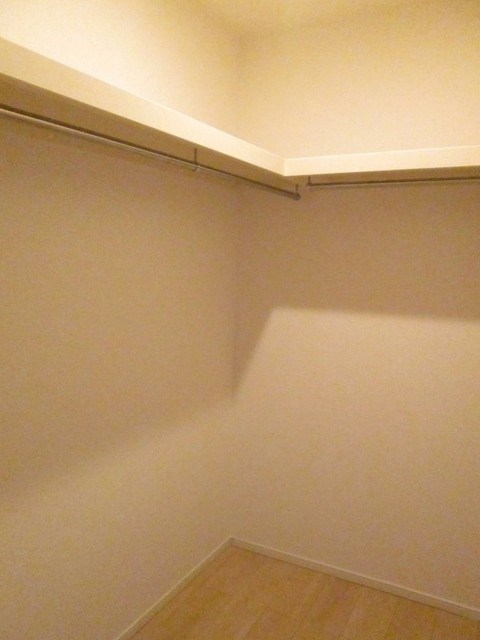 フェスタ　一ノ割 収納