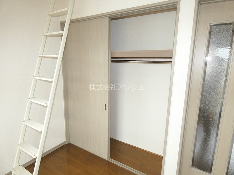 オーベルジュ東越谷 収納