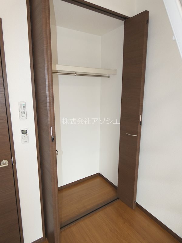 第42アベニュー新善町 収納