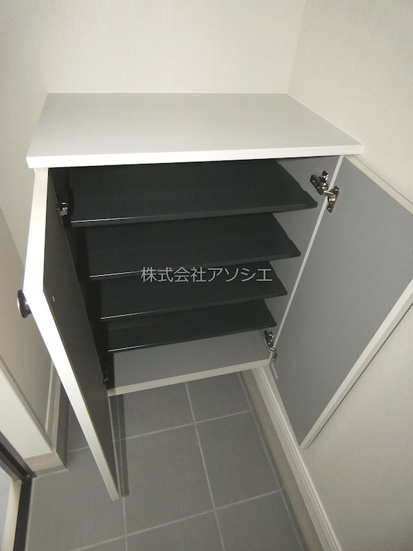 プレミオ草加新田 収納