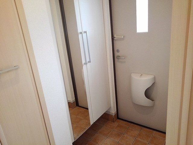 アヴェニューハマノ 玄関
