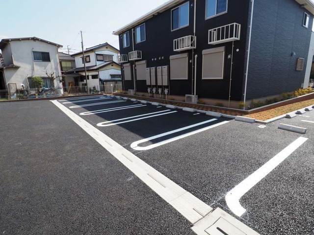 フレンドリー優　Ⅰ 駐車場