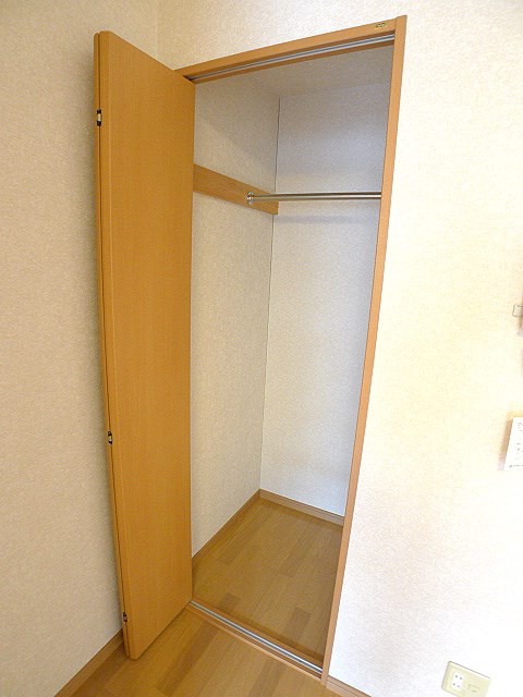 井上ビル 収納