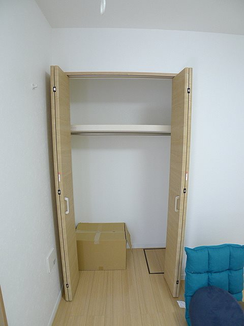 ウエストハイム越谷 収納