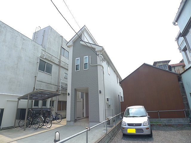 ウエストハイム越谷 外観