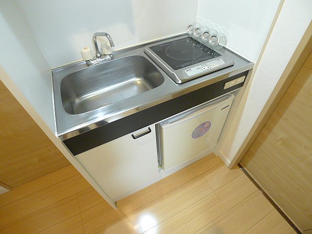 ウエストハイム越谷 キッチン