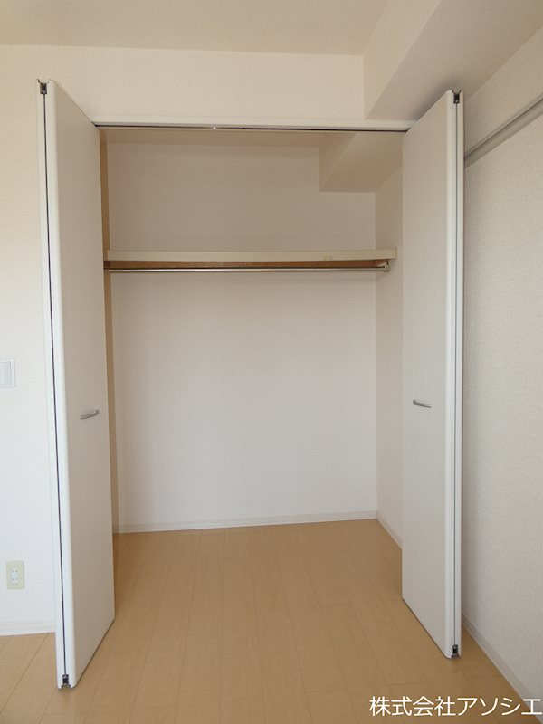 アンクレージュB 収納