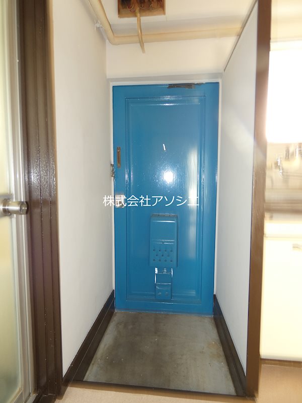 会田コーポ 2号棟 玄関