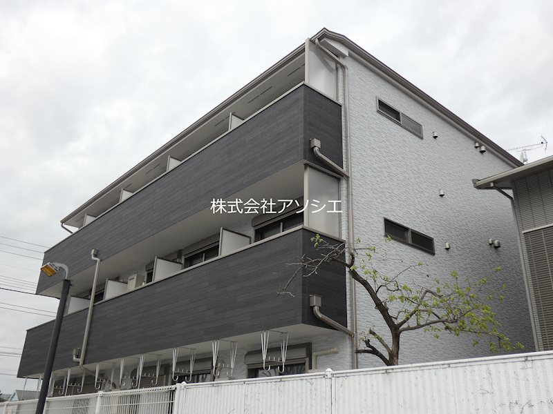 ウエストガーデン吉川高富Ⅰ 外観