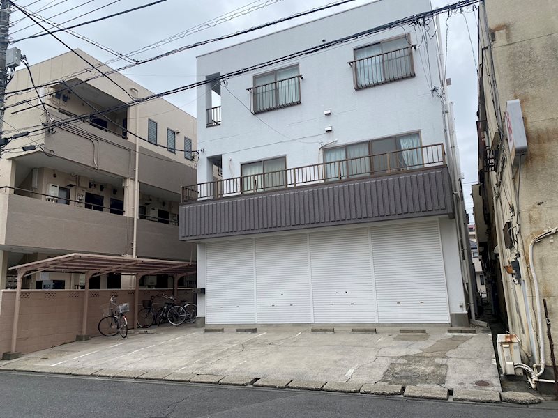 エルムハイツ 駐車場