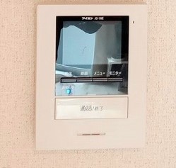 クレイノルナ　ルミエール三郷 セキュリティ