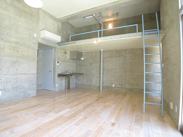 APARTMENT　CLOUD リビング
