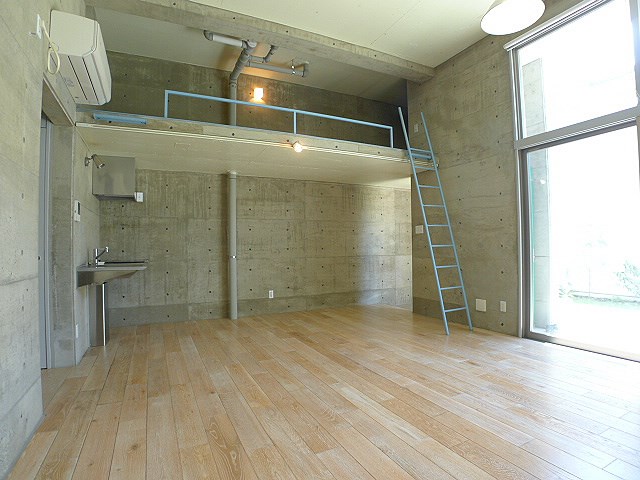 APARTMENT　CLOUD リビング