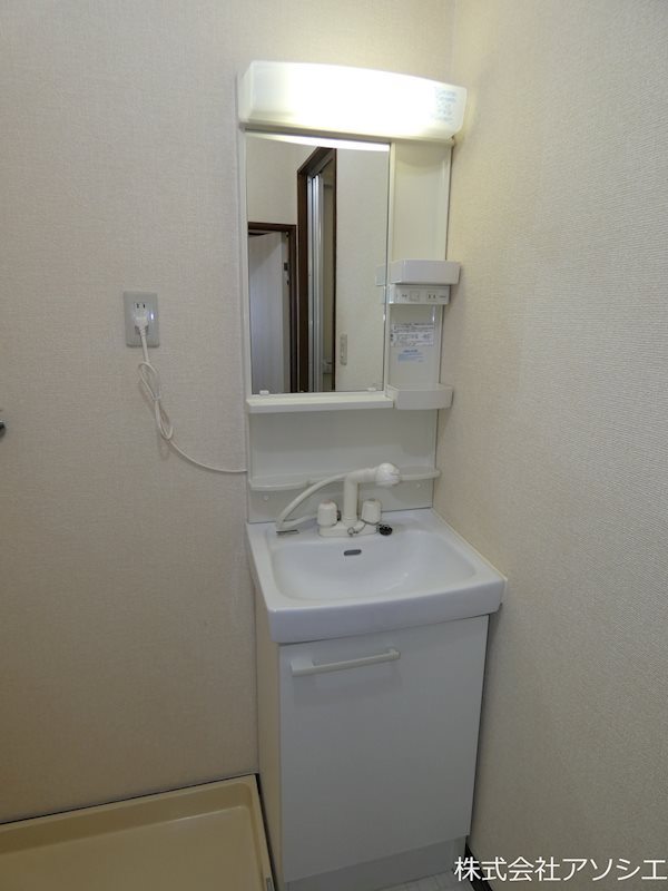 大幸マンション（三郷市鷹野5丁目） シャンプードレッサー洗面台