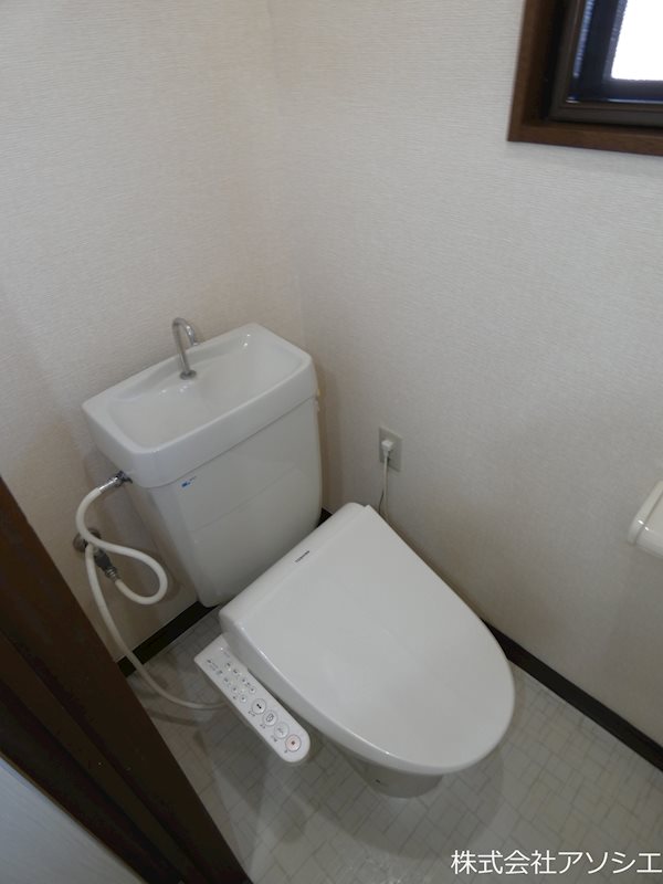 大幸マンション（三郷市鷹野5丁目） ウォシュレット便座