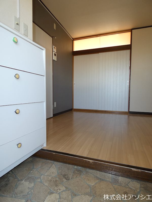 大幸マンション（三郷市鷹野5丁目） 玄関
