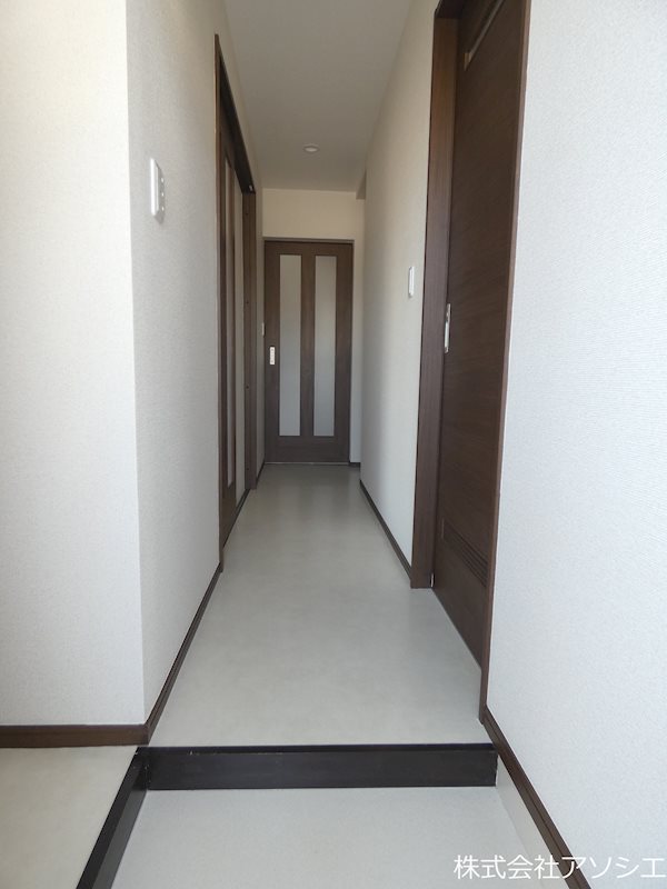 朝比奈事務所 玄関