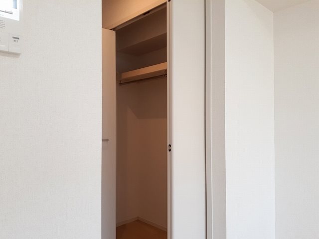ヴァンヴェールⅡ クローゼット