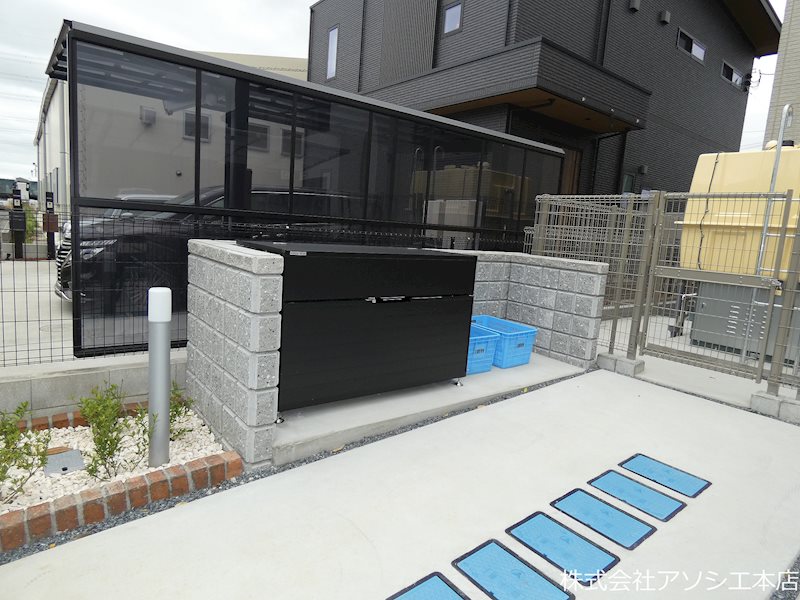 CREST吉川 ゴミ集積場