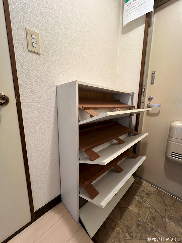 大幸マンション（三郷市鷹野5丁目） シューズボックス