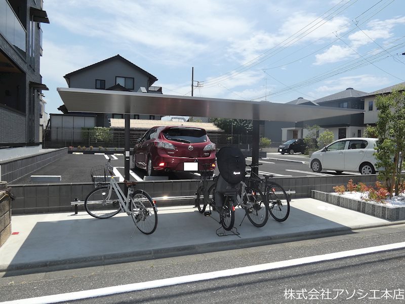 エクレール（吉川市美南） 駐輪場