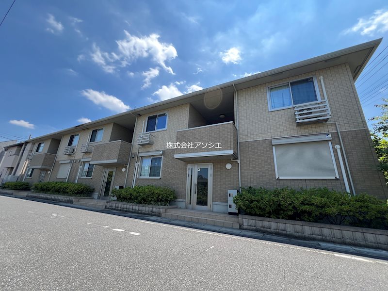 ヴァンヴェール（三郷市） ヴァンヴェールのご紹介は住まいの窓口　アソシエにお任せ下さい。