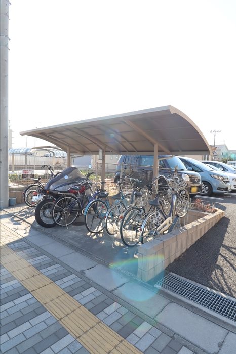 ヴァンヴェール（八潮市伊勢野） 駐輪スペース