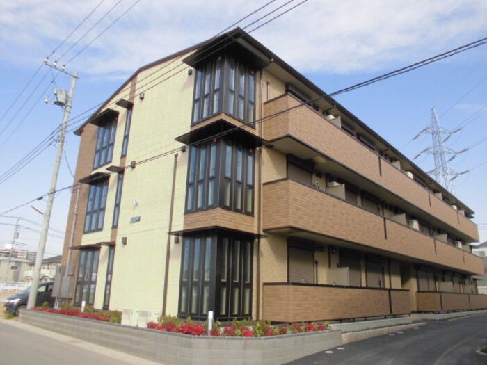 エミネンスのご紹介は住まいの窓口アソシエにお任せください。