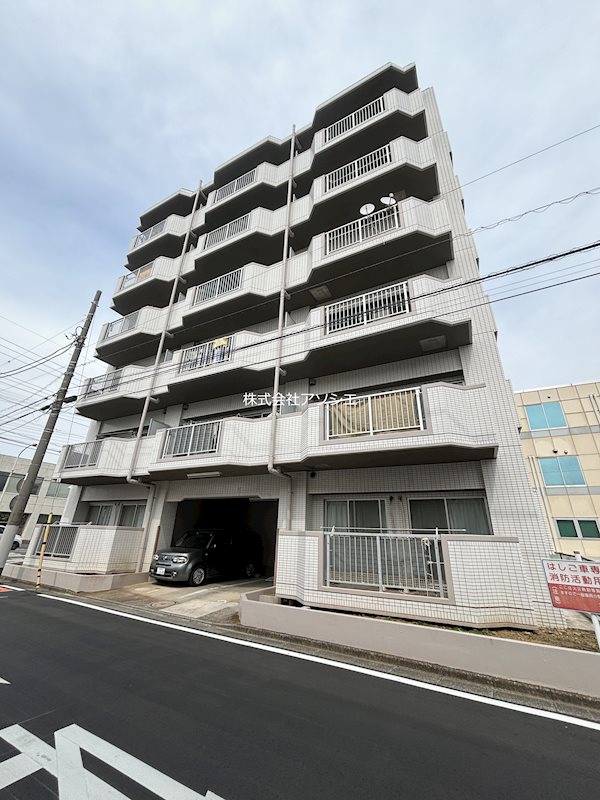 アデリアガーデン 外観