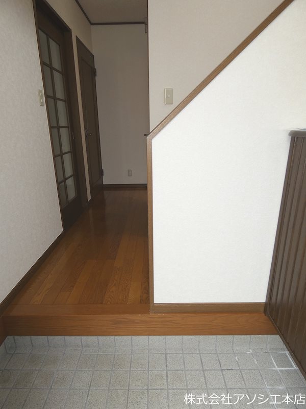赤山町テラスハウス 玄関