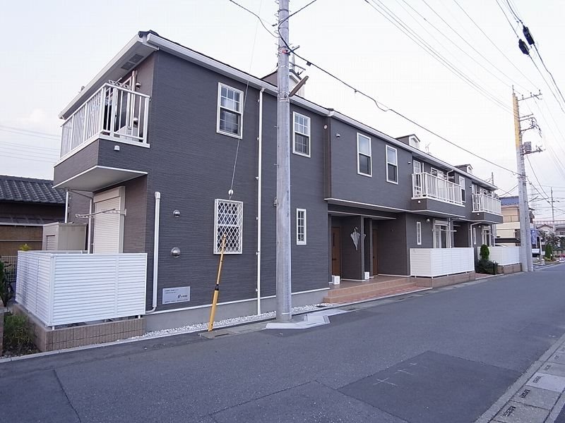 アーバンウィンズのご紹介は住まいの窓口アソシエへ