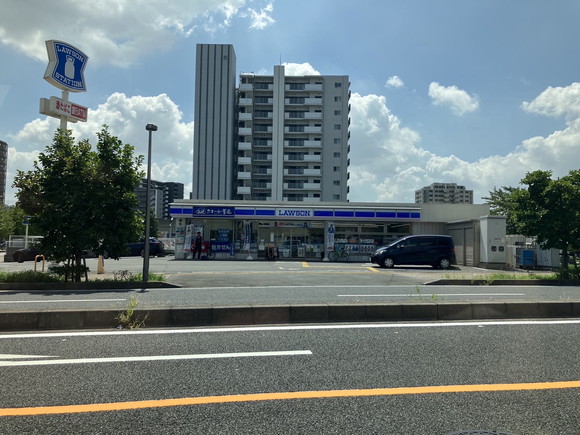 アーバンウィンズ5 ローソン　三郷谷口店