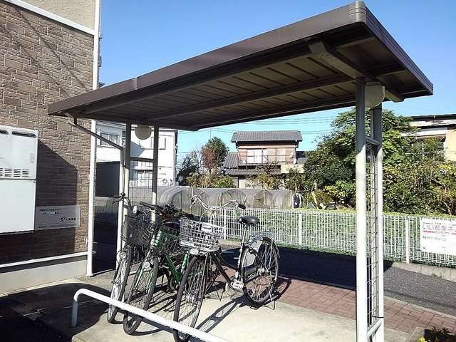 アルカンシェル(草加市) 駐輪場