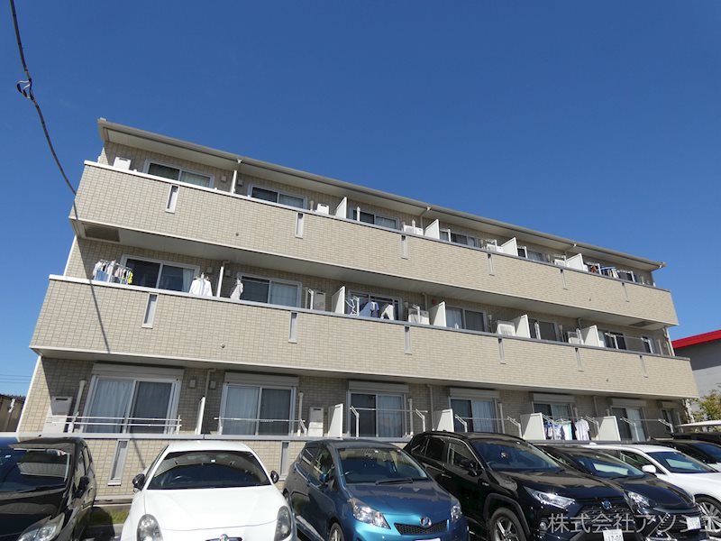 サンハイムのご紹介は住まいの窓口アソシエへ