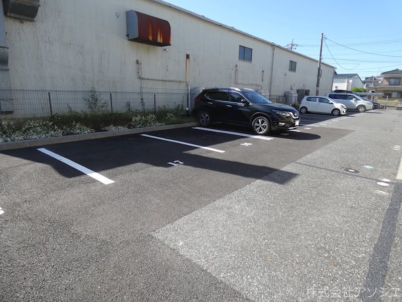 グランモア　Ⅰ（八潮市浮塚） 駐車場