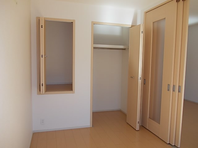 シリアス 収納
