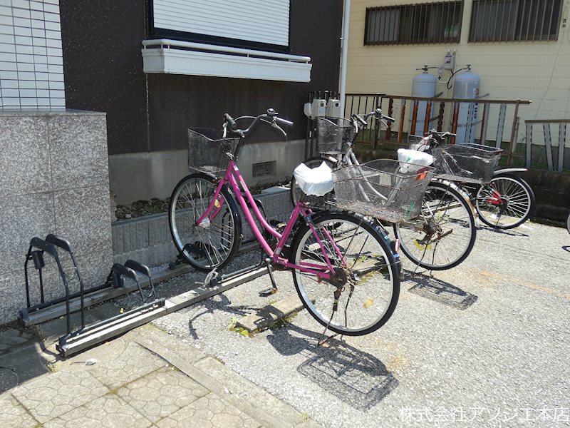 パークサイドハイツ 駐輪場