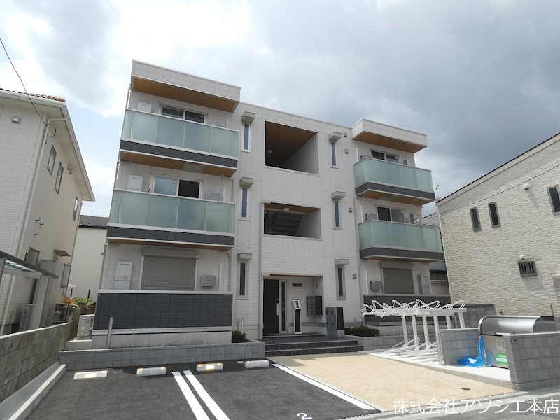 グラナーデ八潮 グラナーデ八潮のご紹介は住まいの窓口アソシエにお任せください。