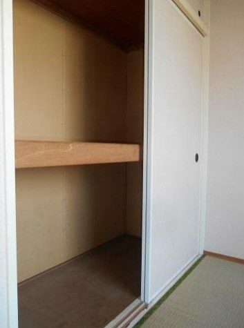 エクセルハイツ野崎 収納