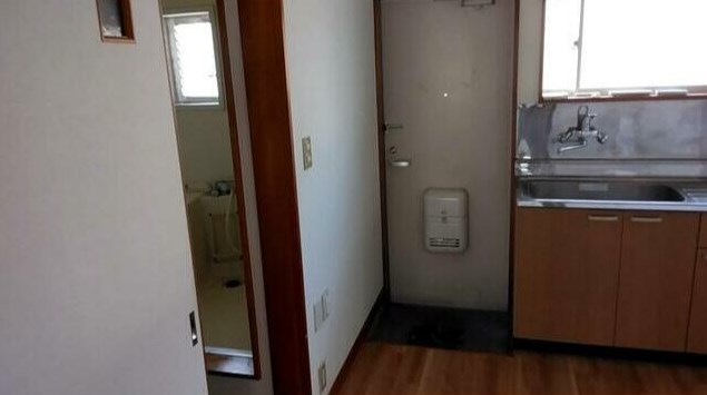 ヴィラージュ八潮A棟 玄関