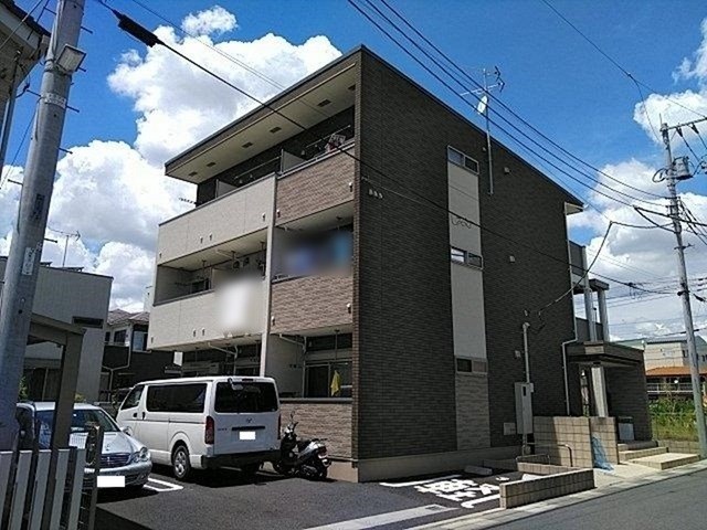カーサ・デ・グラシアのご紹介は住まいの窓口 アソシエへお任せください。