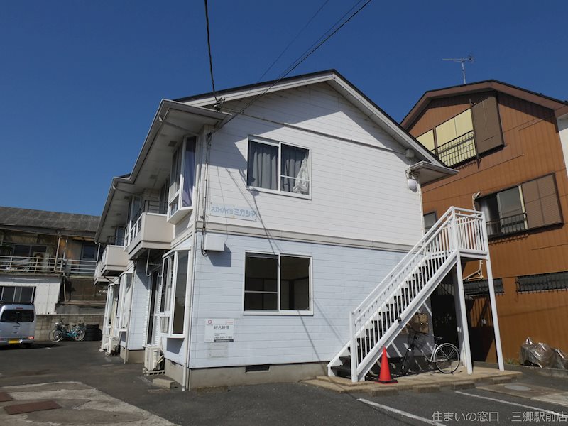 スカイハイツミカシマのご紹介は住まいの窓口アソシエにお任せください。