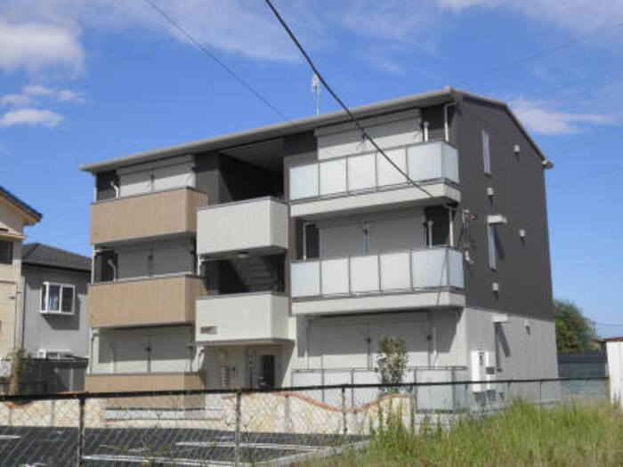 スカイハイムのご紹介は住まいの窓口アソシエへ