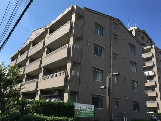 コーポレート草加旭町 2号棟のご紹介は住まいの窓口アソシエにお任せください。