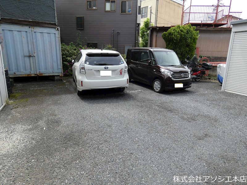 グランドハイム内田 駐車場