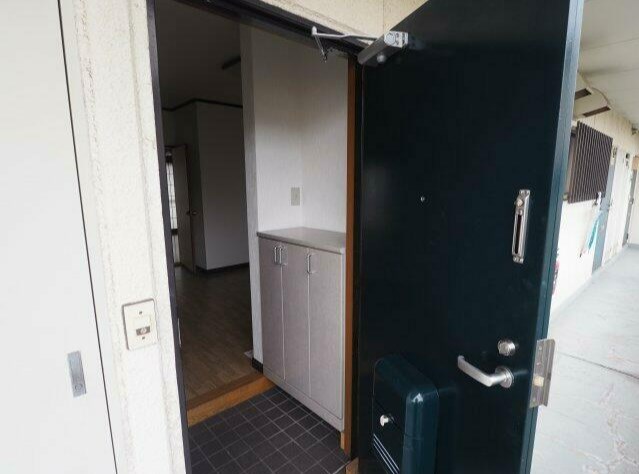 マンションウィンディ 玄関