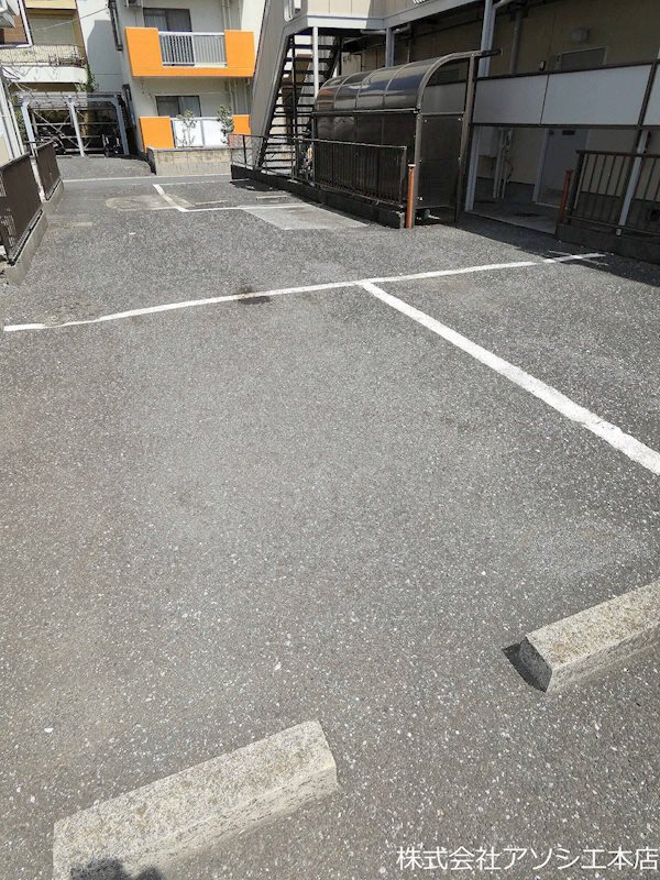ST　越谷　A 駐車場