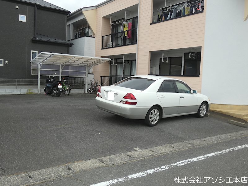 けやきハイツ 駐車場